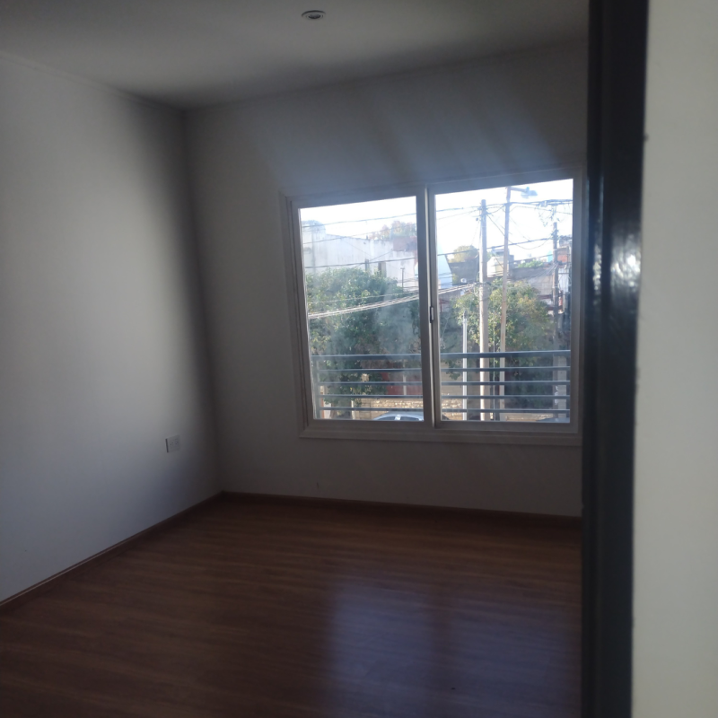 Imagen de Caseros  2932